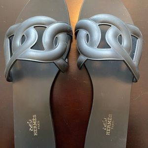 Hermes Aloha Rubber Sandal size 39 Black